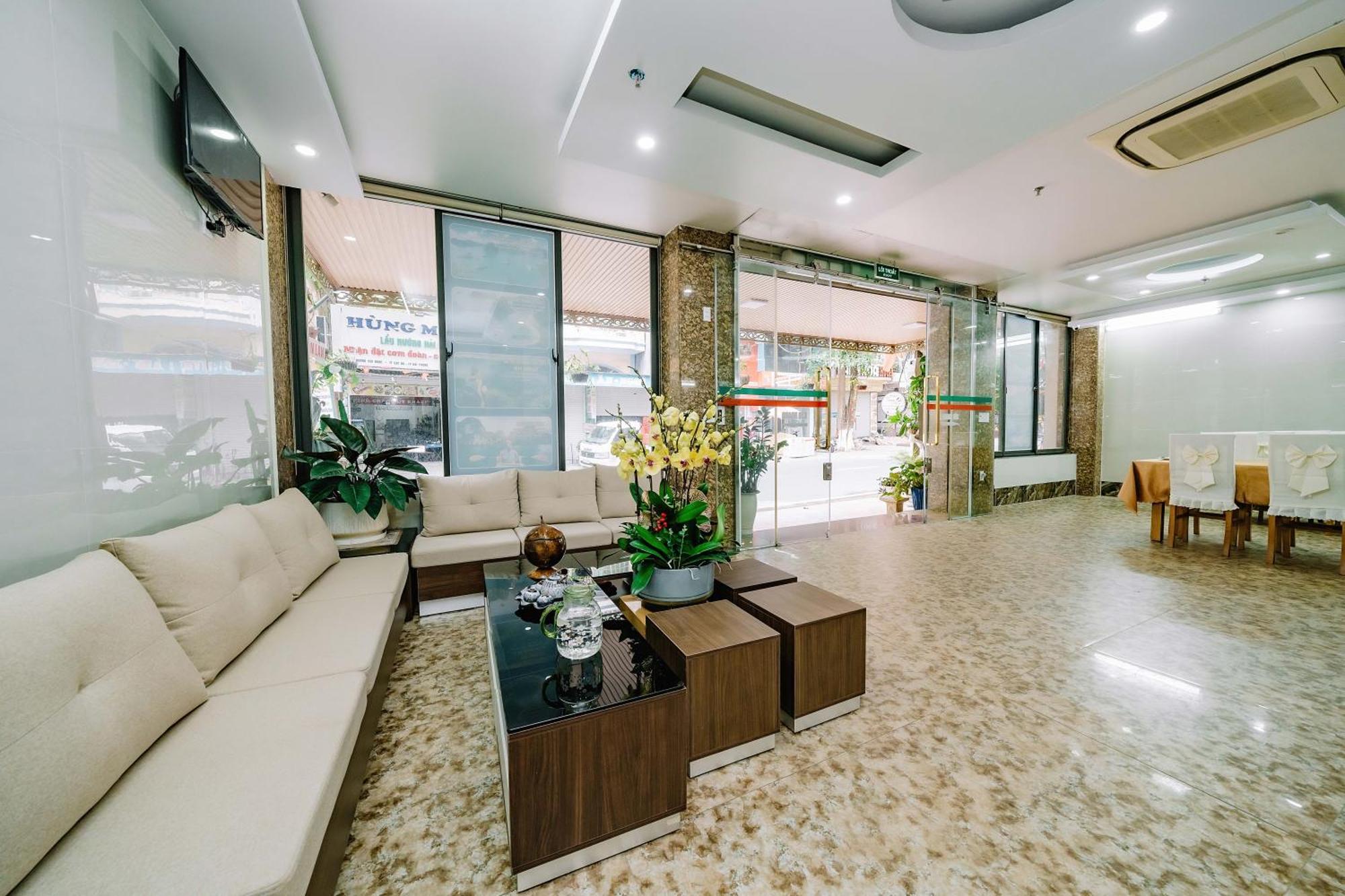 Phuong Dong Hotel Dong Khe Sau ภายนอก รูปภาพ
