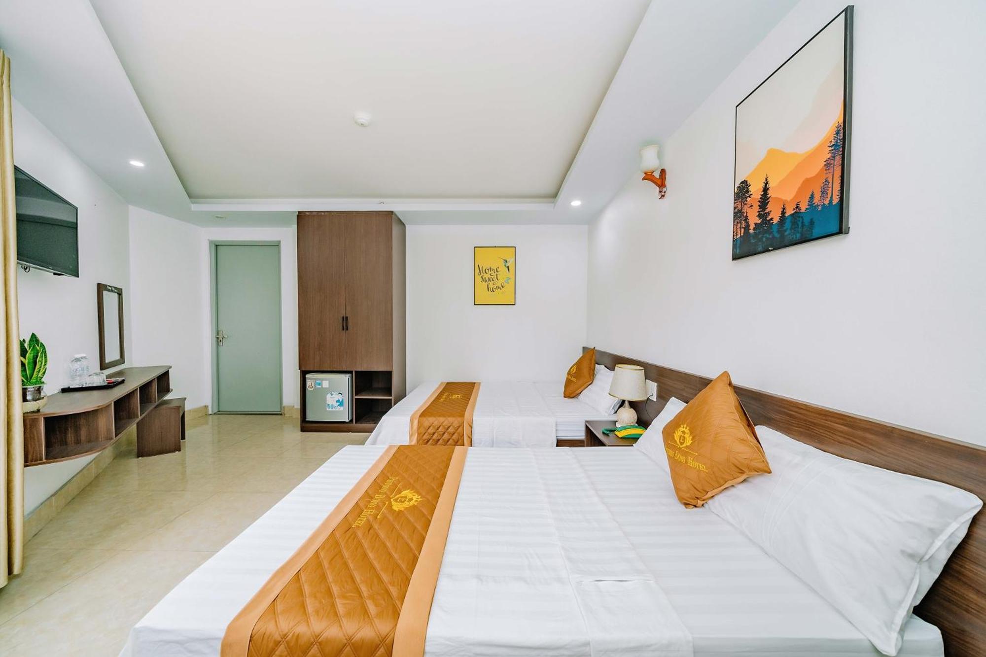 Phuong Dong Hotel Dong Khe Sau ภายนอก รูปภาพ